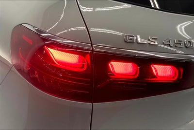 2025 Mercedes-Benz GLS 450 4MATIC® SUV