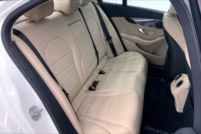 2016 Mercedes-Benz C 300 4dr Sdn RWD