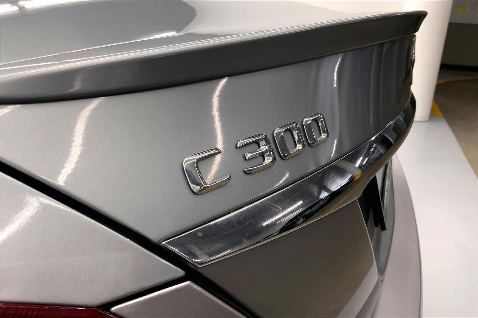 2016 Mercedes-Benz C 300 4dr Sdn RWD