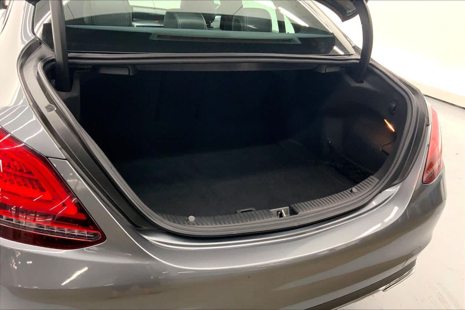 2019 Mercedes-Benz C 300 Sedan