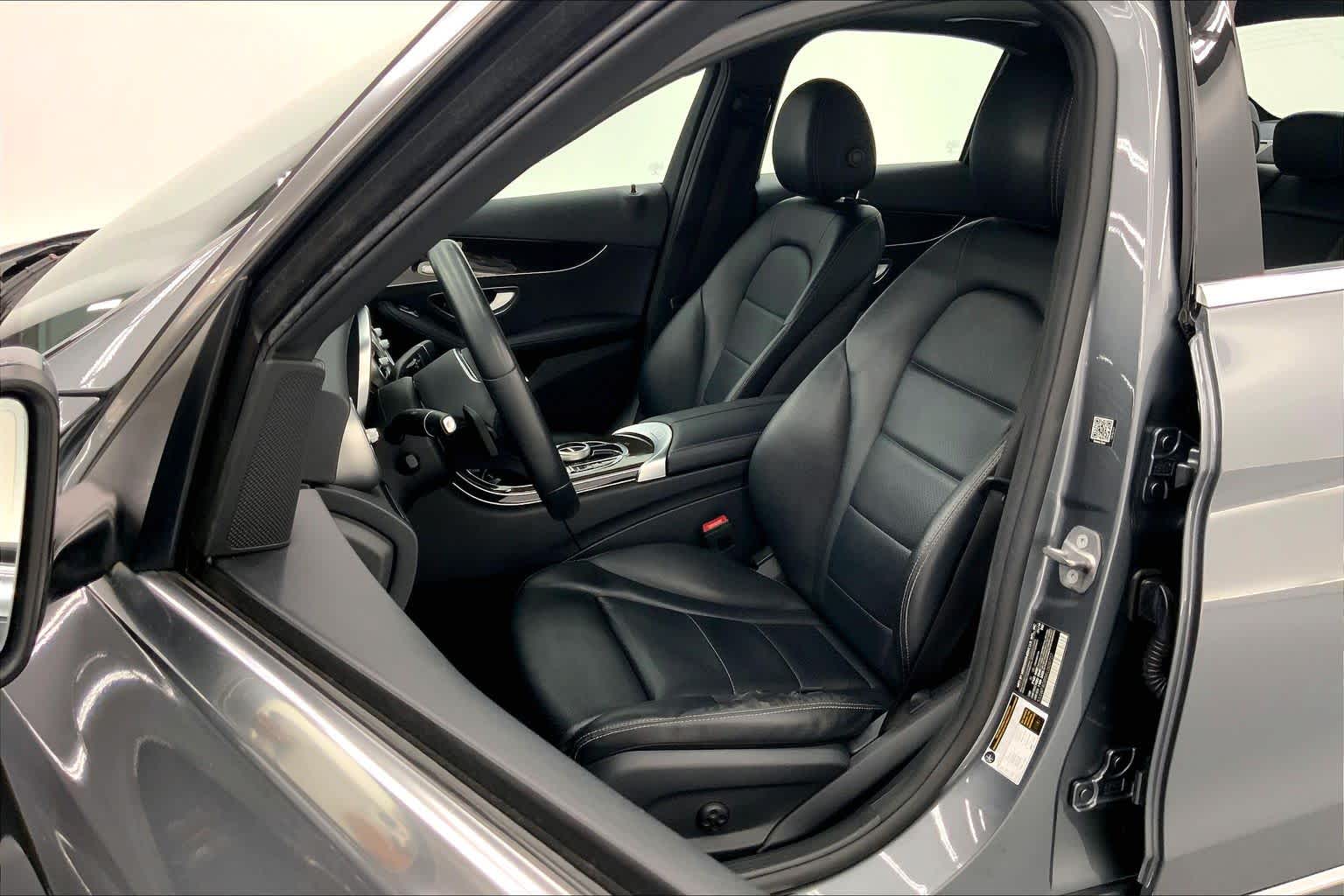 2019 Mercedes-Benz C 300 Sedan