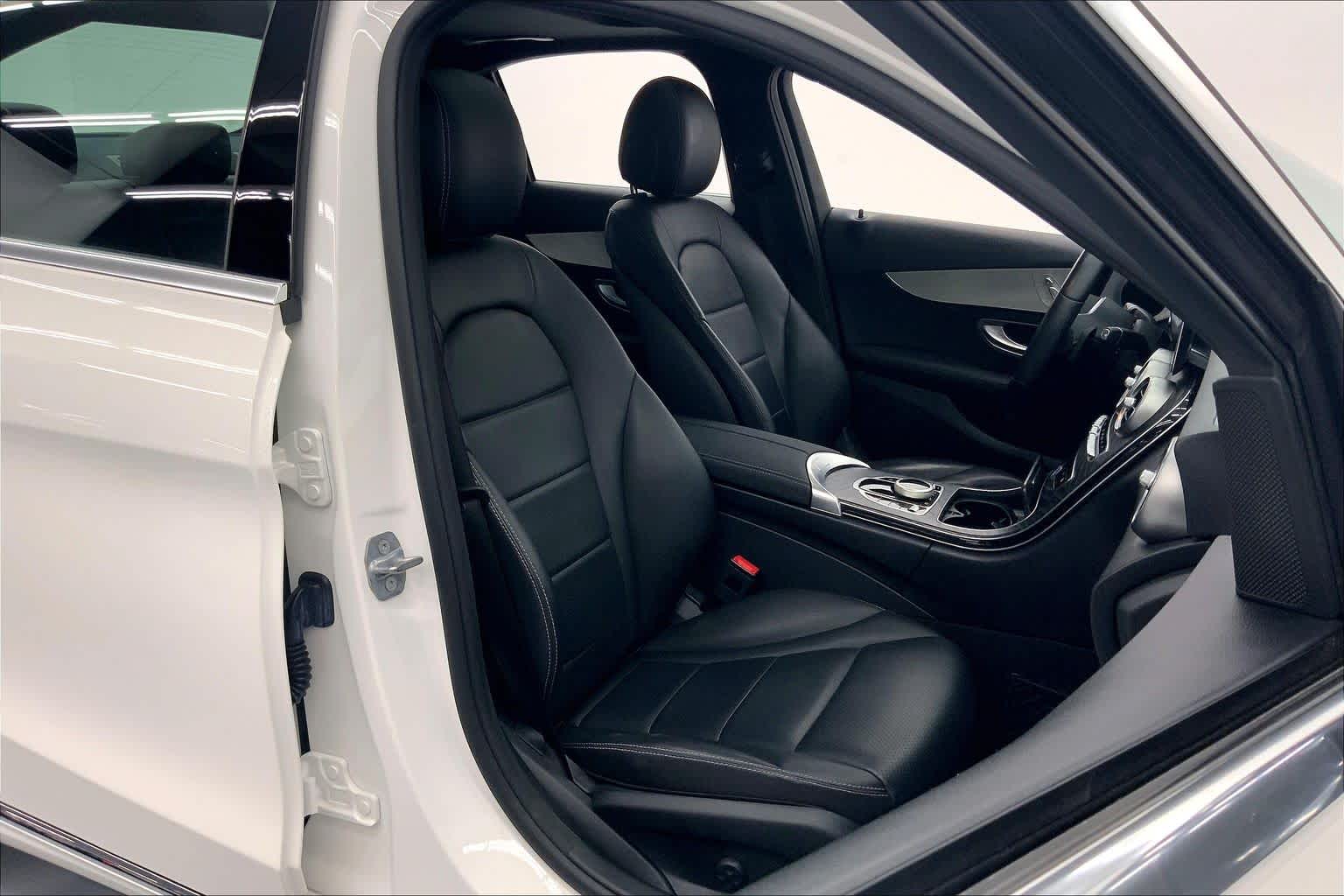 2019 Mercedes-Benz C 300 Sedan