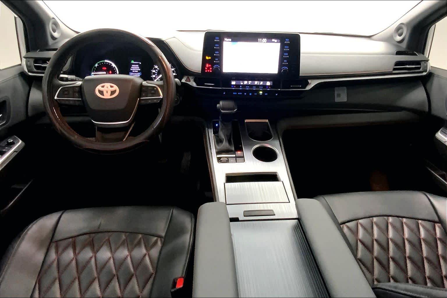 2024 Toyota Sienna XSE