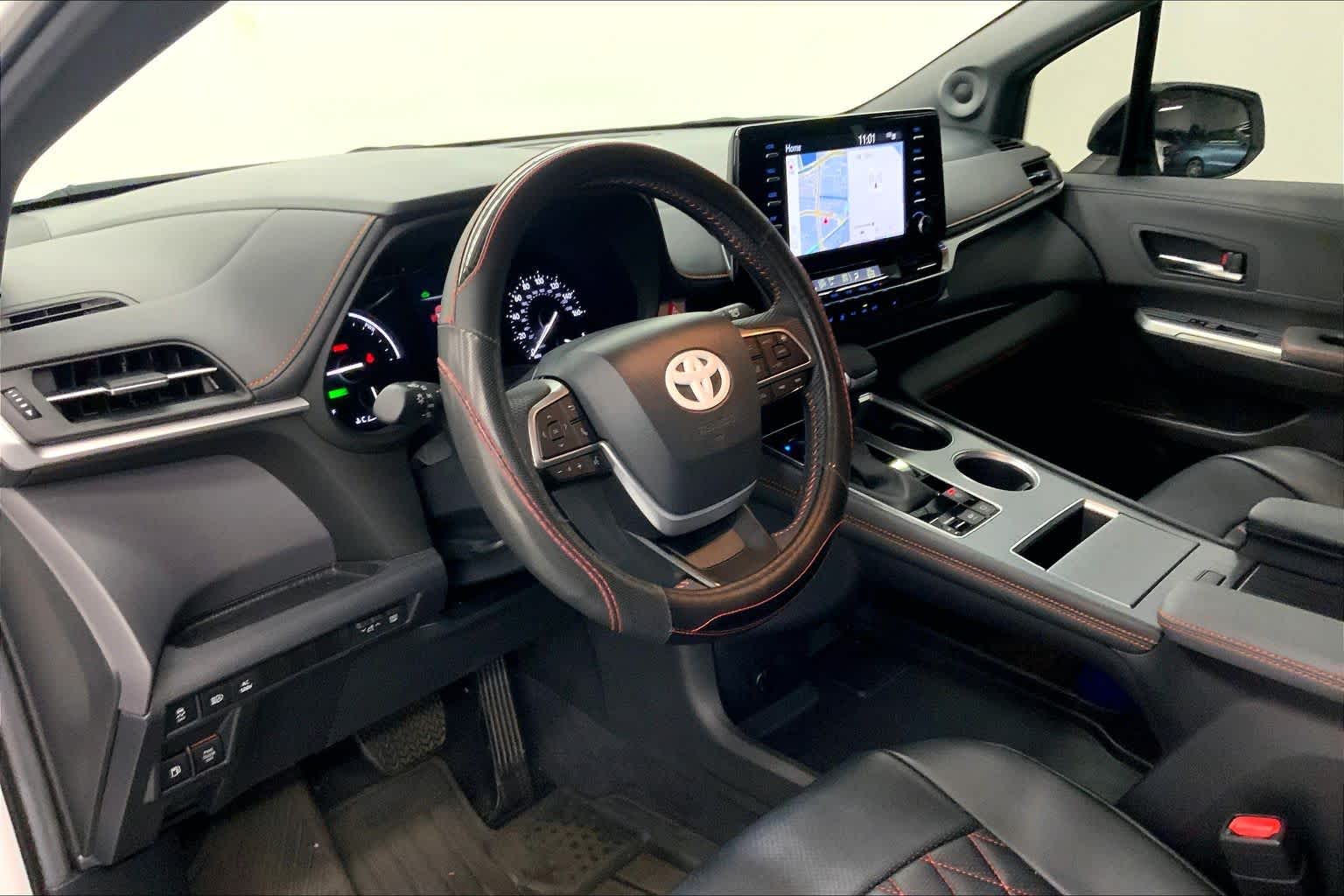 2024 Toyota Sienna XSE