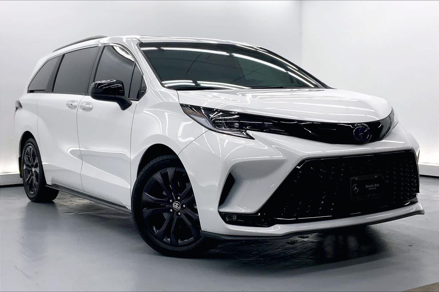 2024 Toyota Sienna XSE