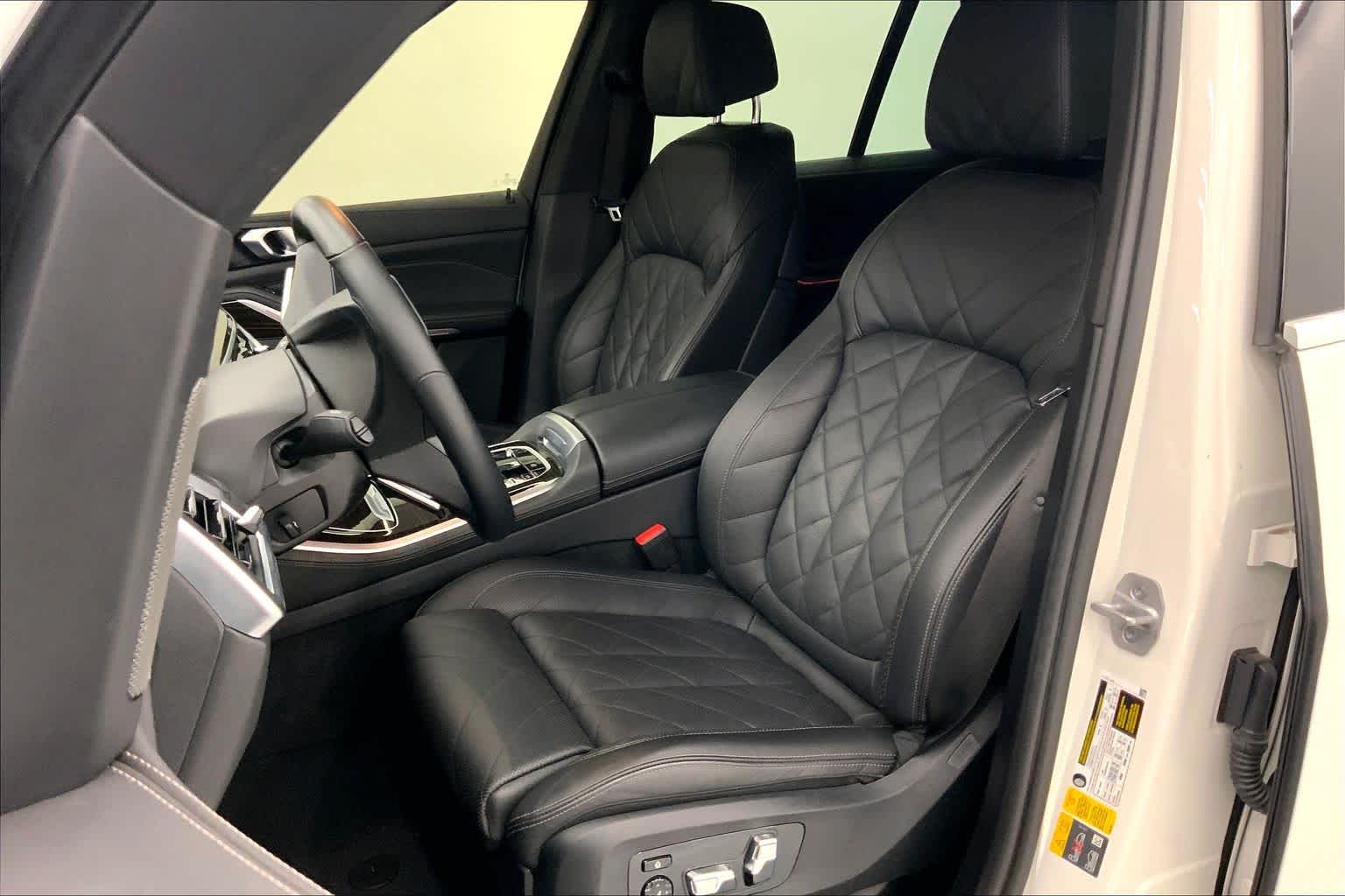 2024 BMW X5 xDrive50e