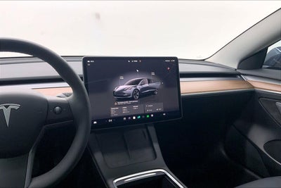 2023 Tesla Model 3 RWD
