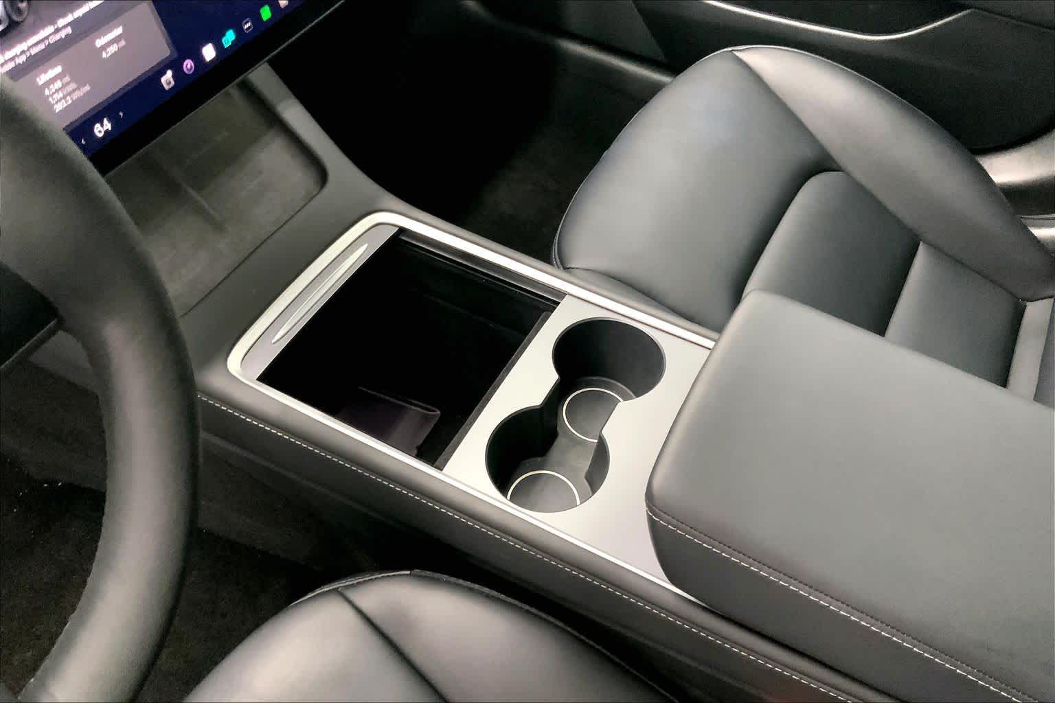 2023 Tesla Model 3 RWD