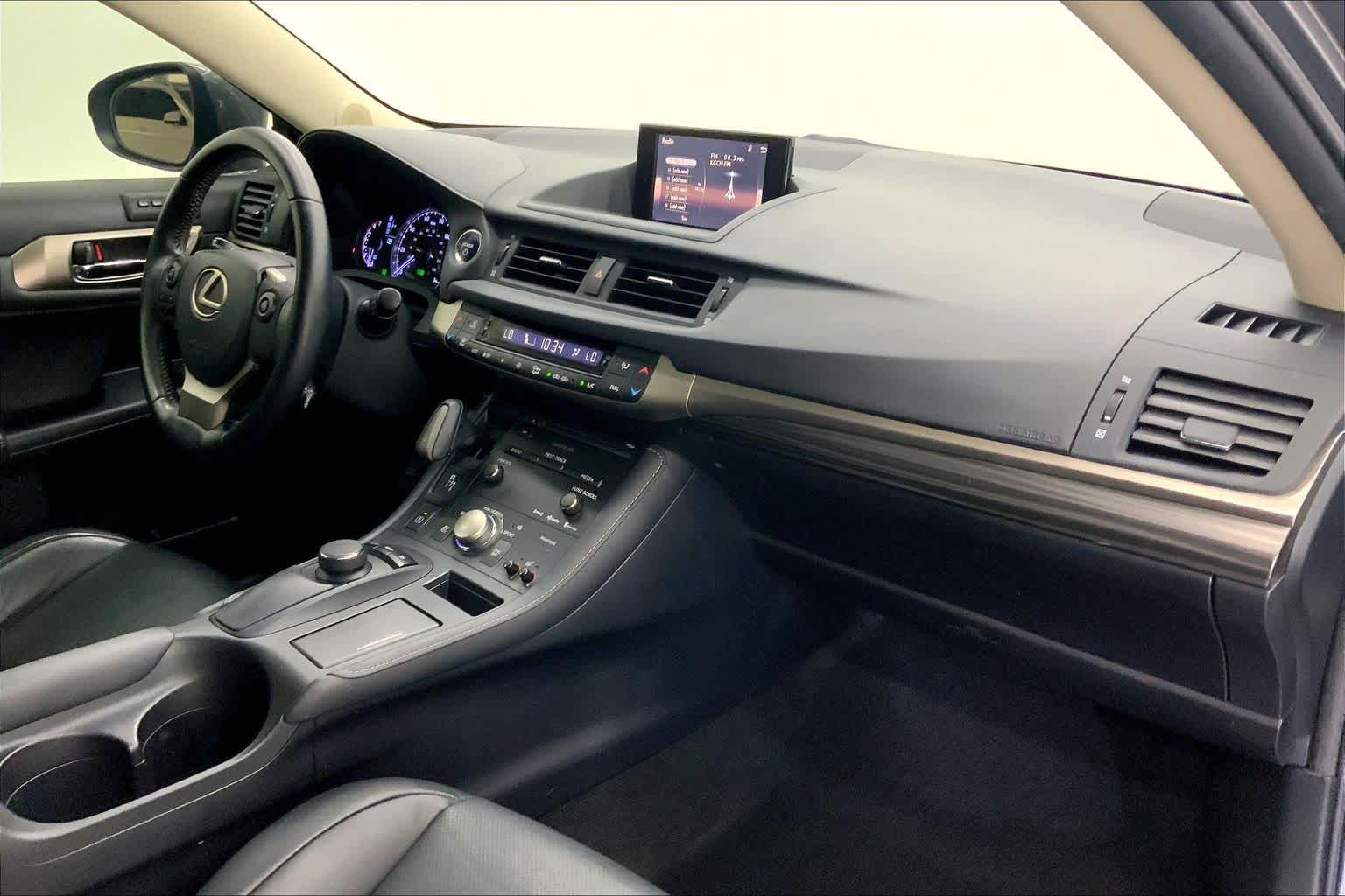 2016 Lexus CT 200h Hybrid