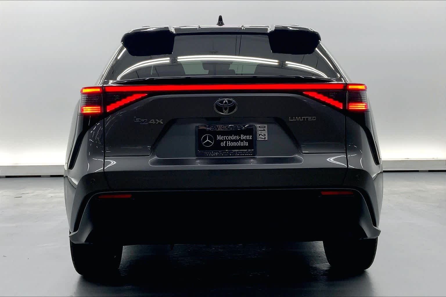 2023 Toyota bZ4X Limited
