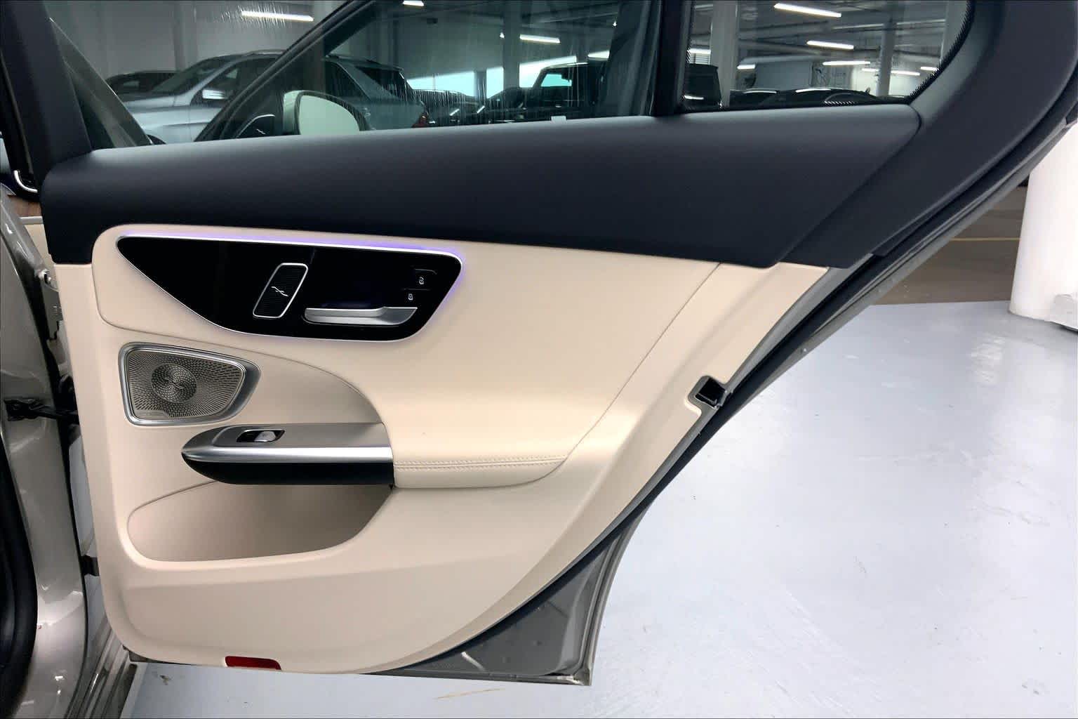 2023 Mercedes-Benz C 300 Sedan