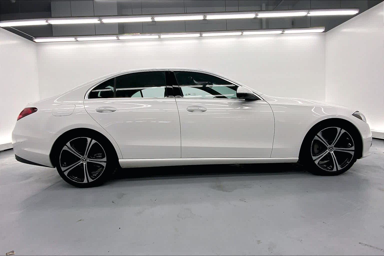 2023 Mercedes-Benz C 300 Sedan