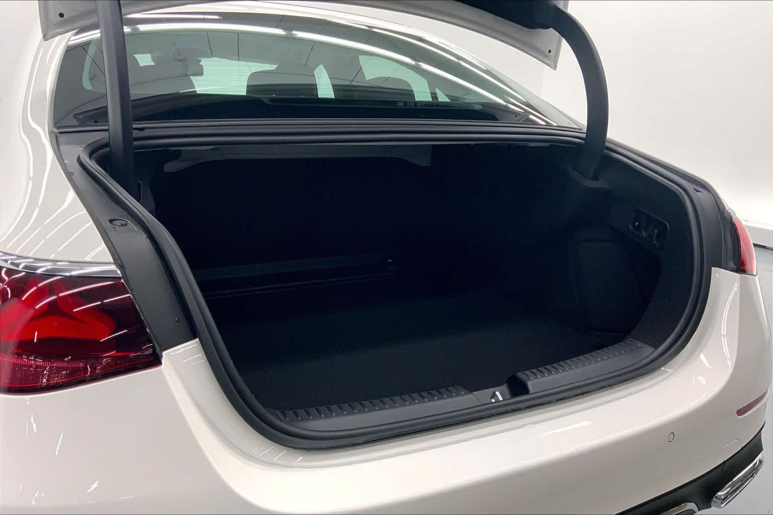 2026 Mercedes-Benz E 350 RWD Sedan