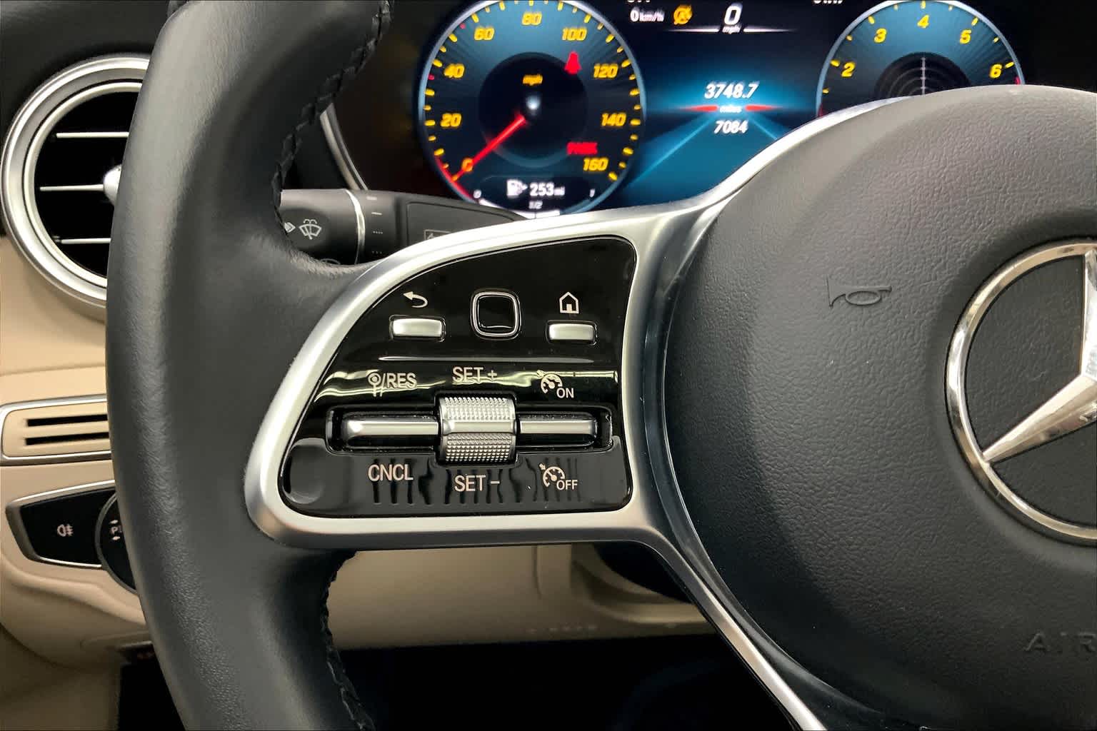 2021 Mercedes-Benz C 300 Sedan