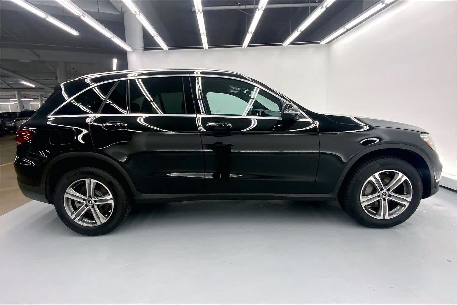 2022 Mercedes-Benz GLC 300 SUV