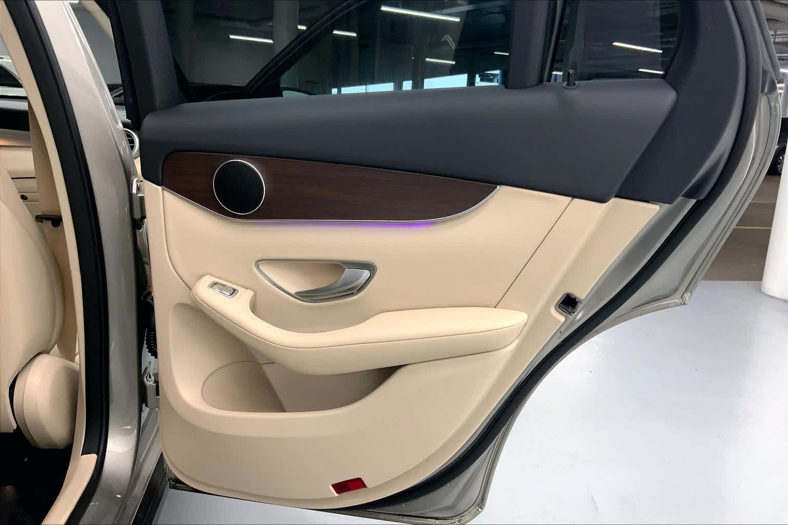 2022 Mercedes-Benz GLC 300 SUV