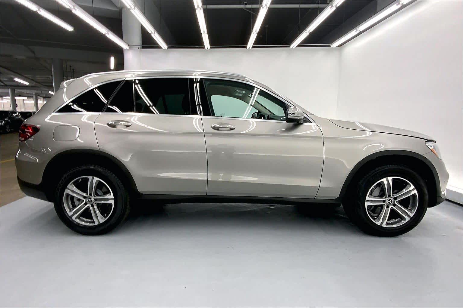 2022 Mercedes-Benz GLC 300 SUV