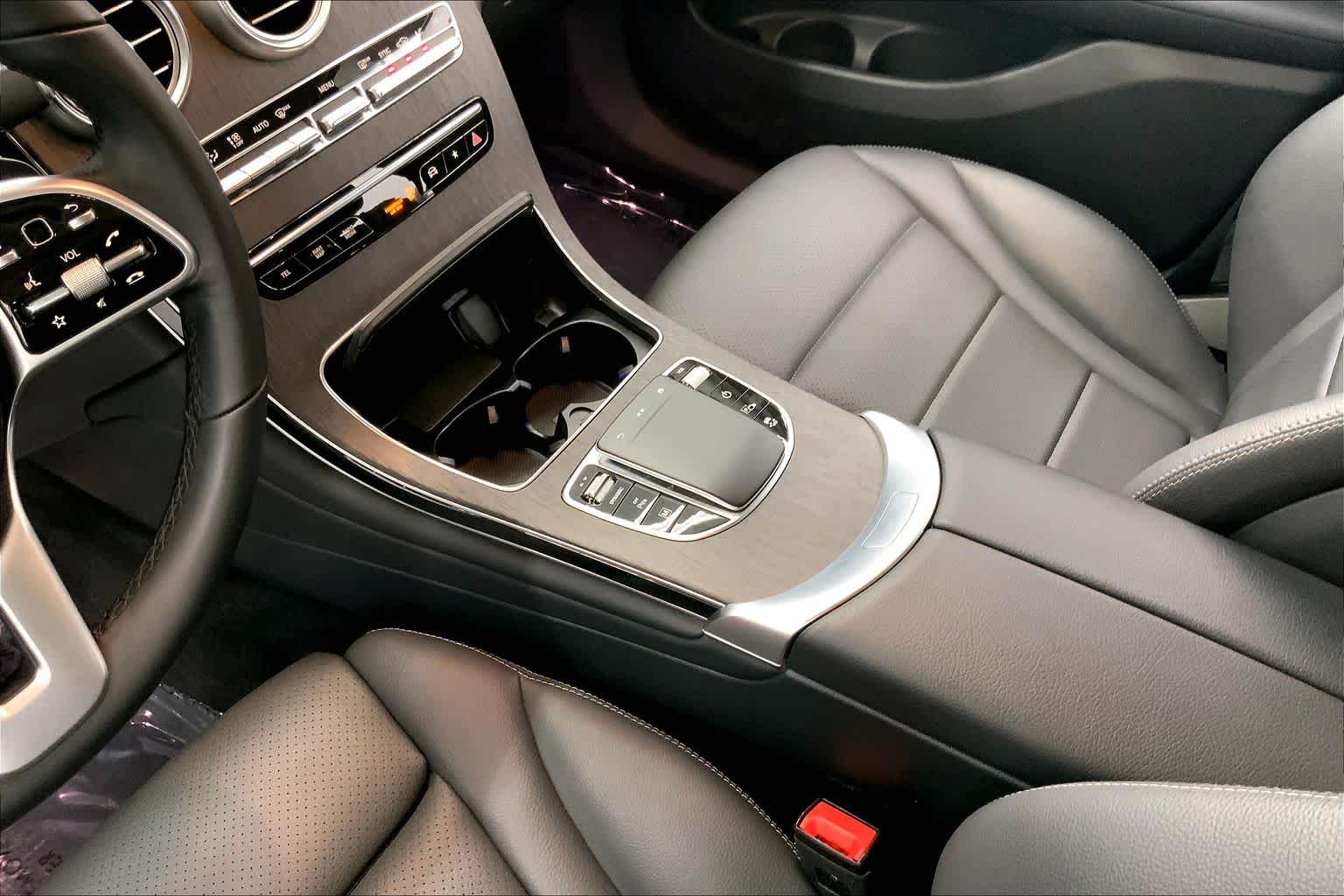 2022 Mercedes-Benz GLC 300 SUV