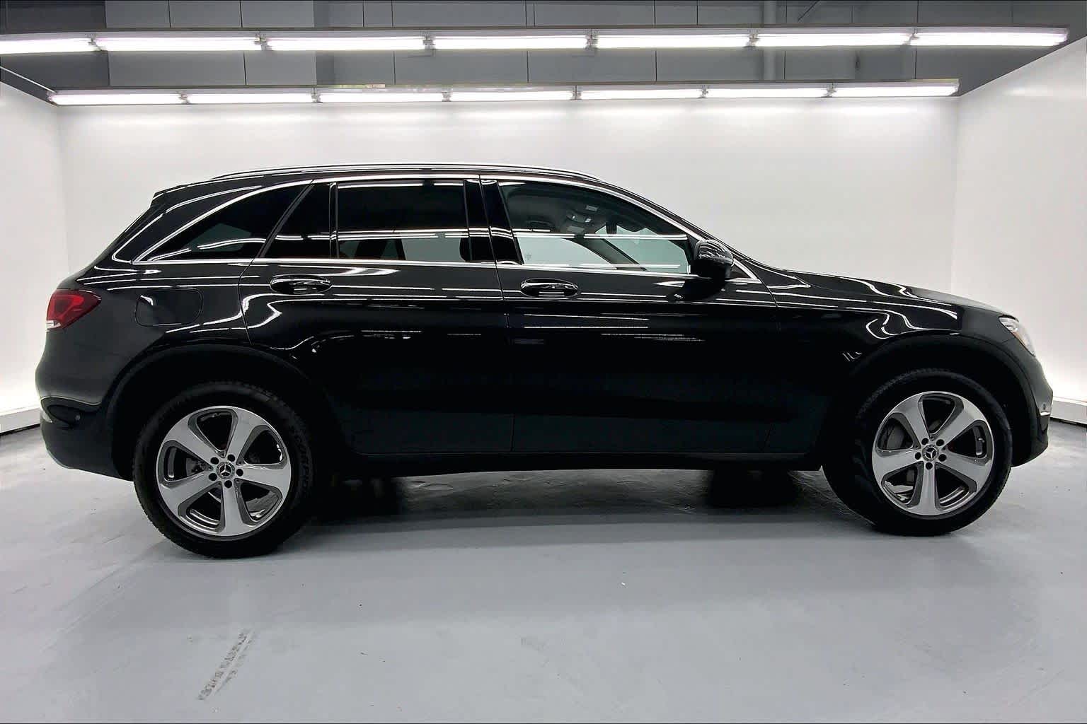 2022 Mercedes-Benz GLC 300 SUV