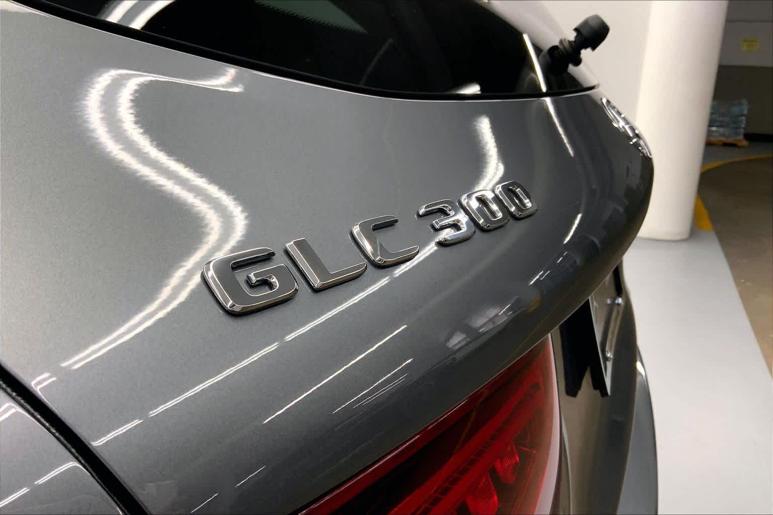 2021 Mercedes-Benz GLC GLC 300