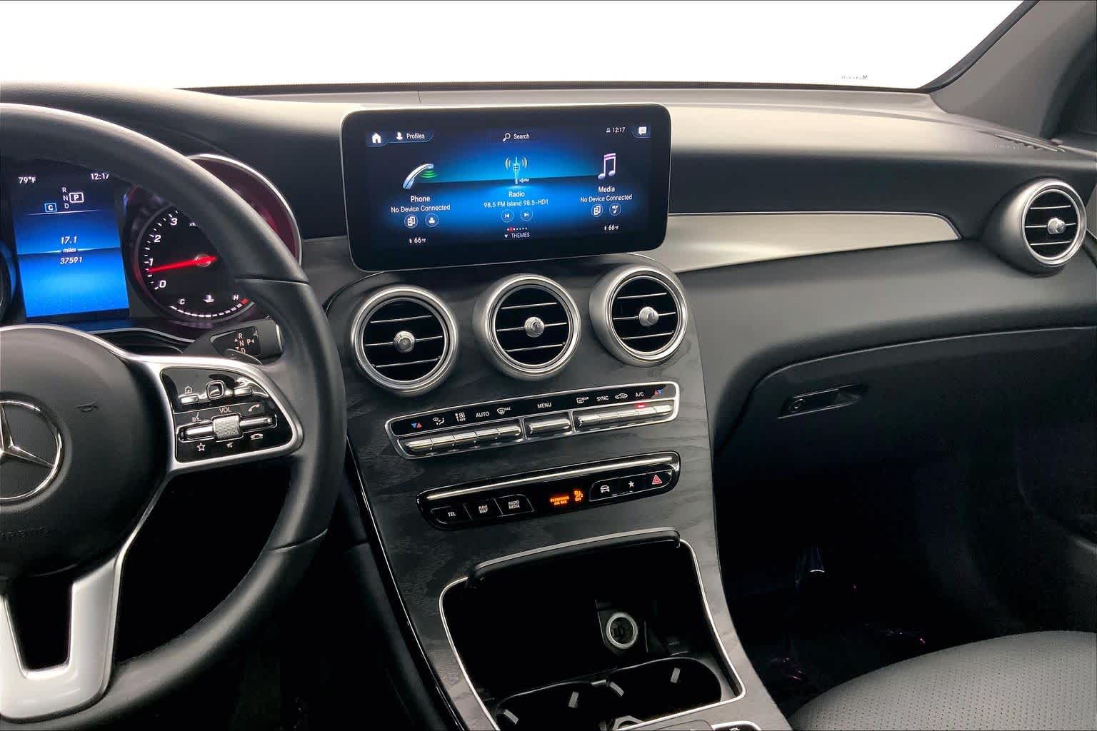 2021 Mercedes-Benz GLC GLC 300