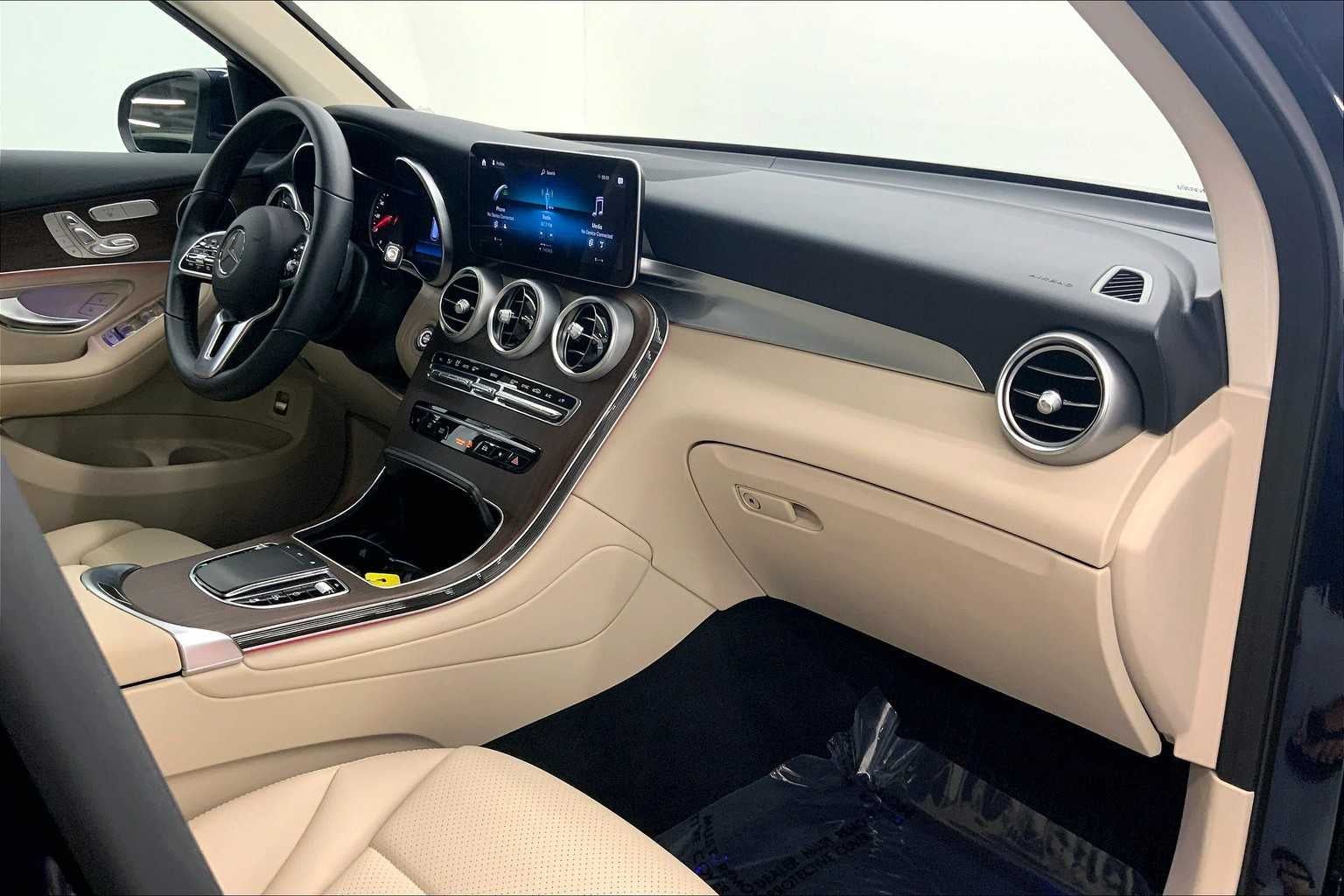 2022 Mercedes-Benz GLC 300 SUV