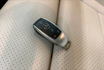 2022 Mercedes-Benz GLC 300 SUV