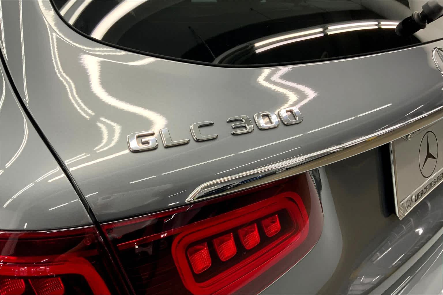 2022 Mercedes-Benz GLC 300 SUV