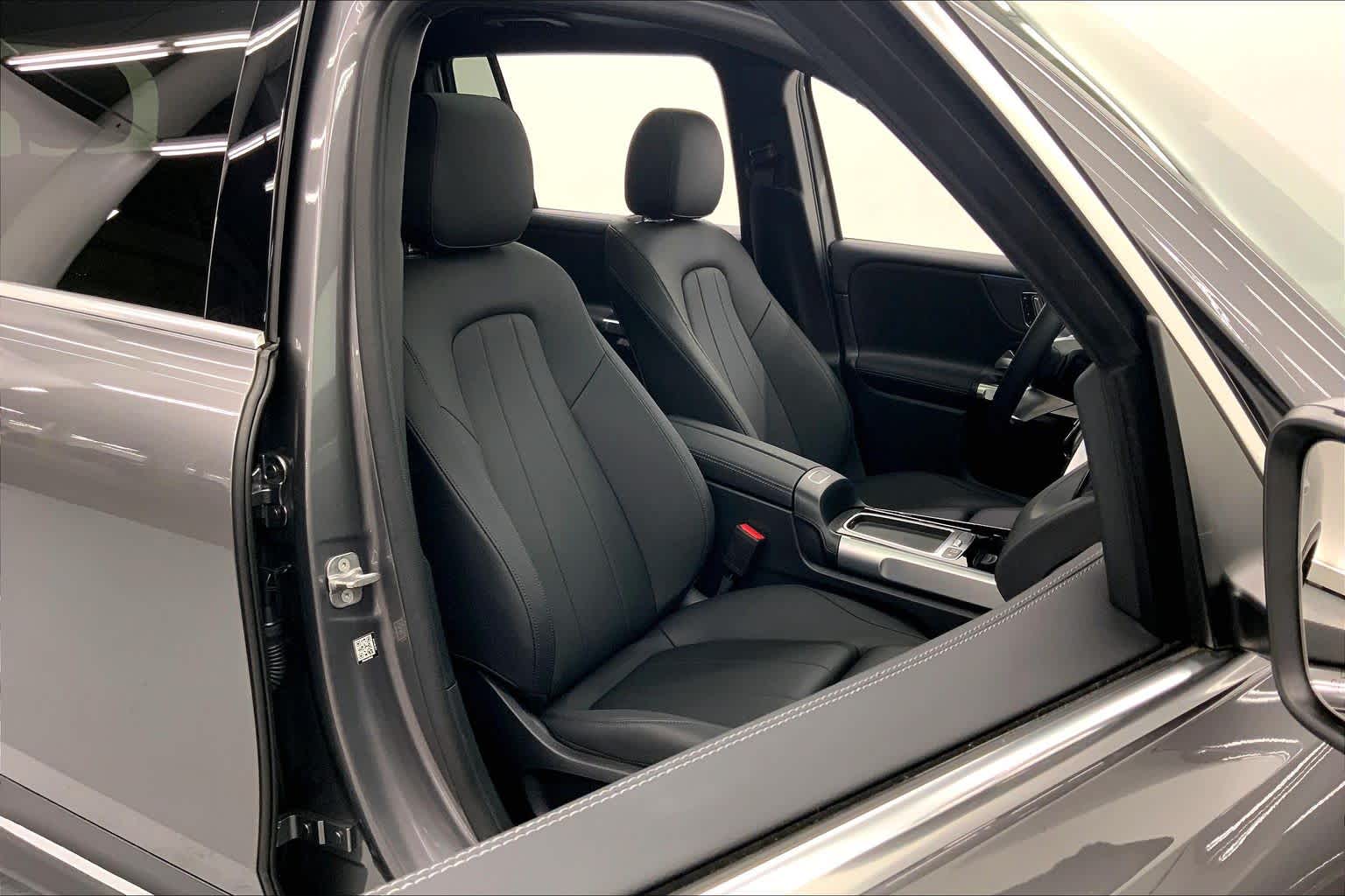 2025 Mercedes-Benz GLB GLB 250