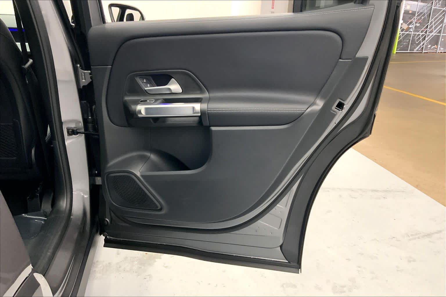 2025 Mercedes-Benz GLB GLB 250