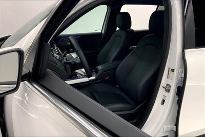 2026 Mercedes-Benz GLB 250 SUV