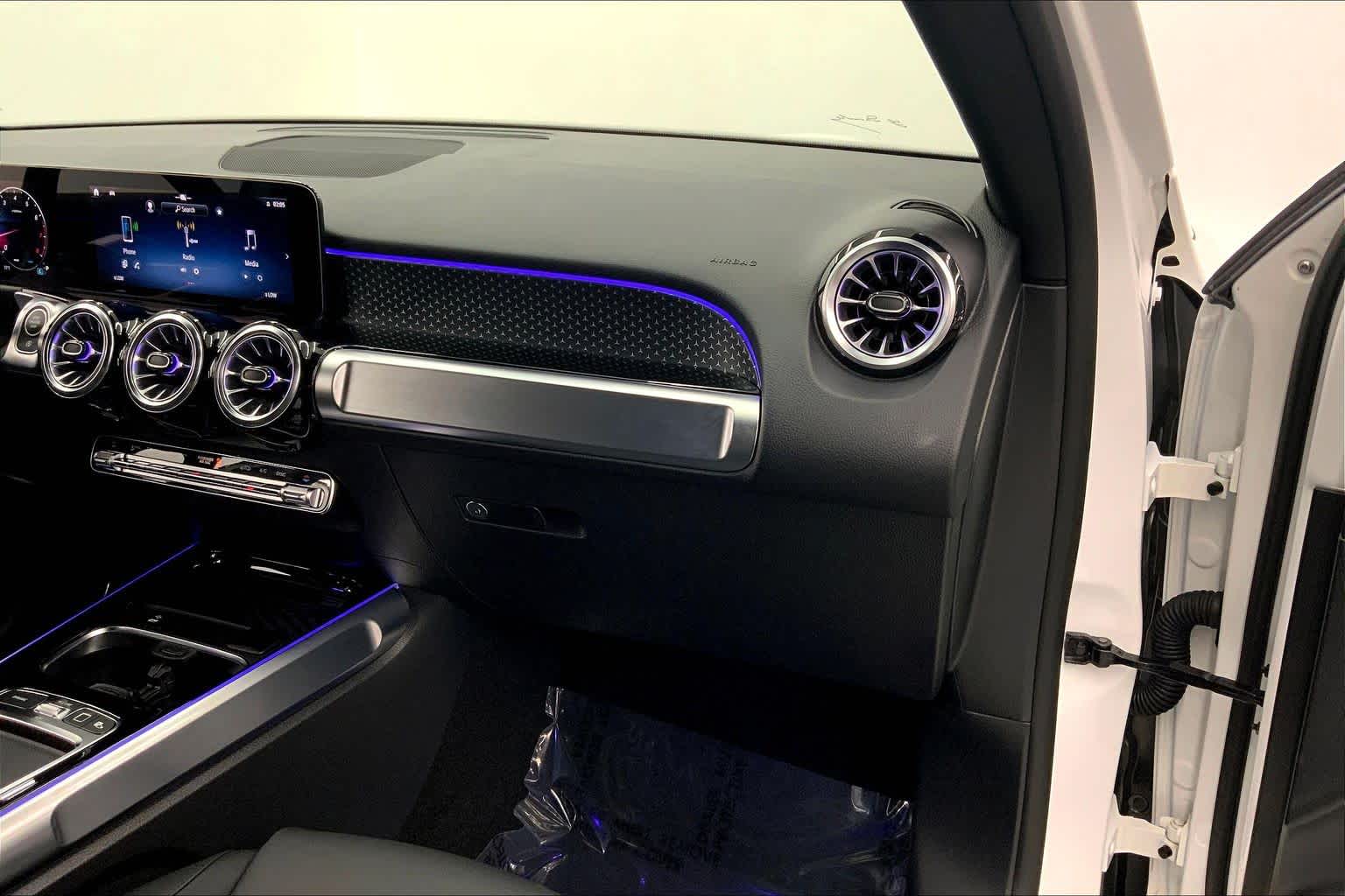 2026 Mercedes-Benz GLB 250 SUV