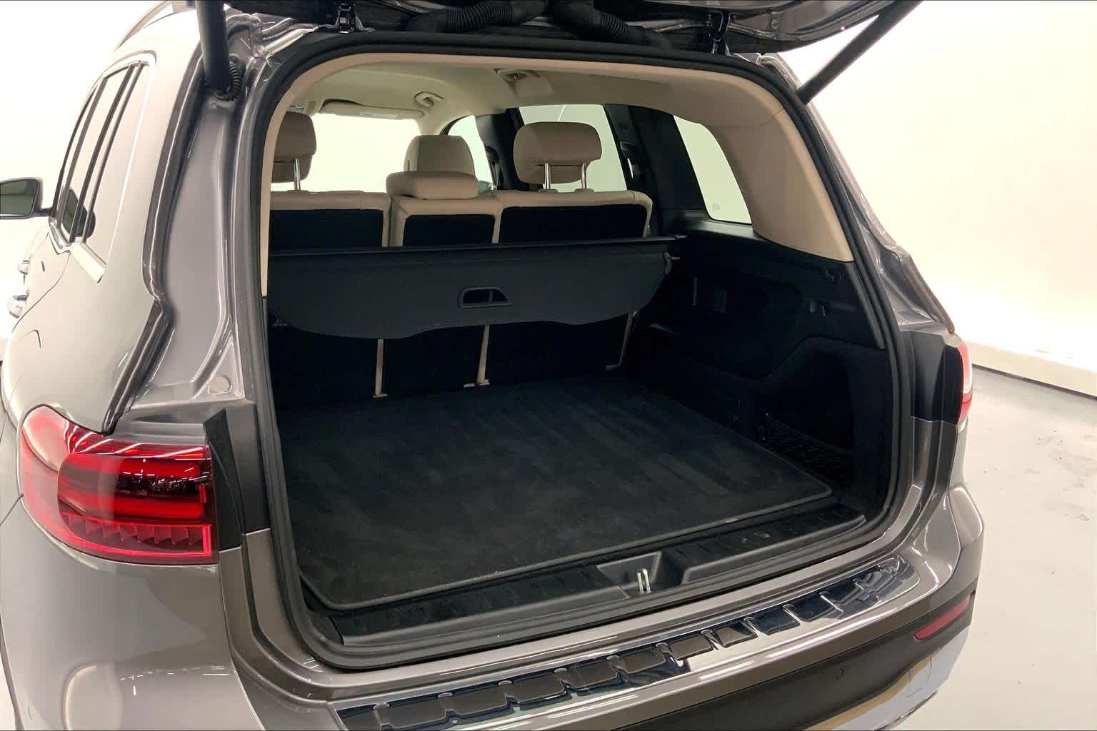 2026 Mercedes-Benz GLB 250 SUV