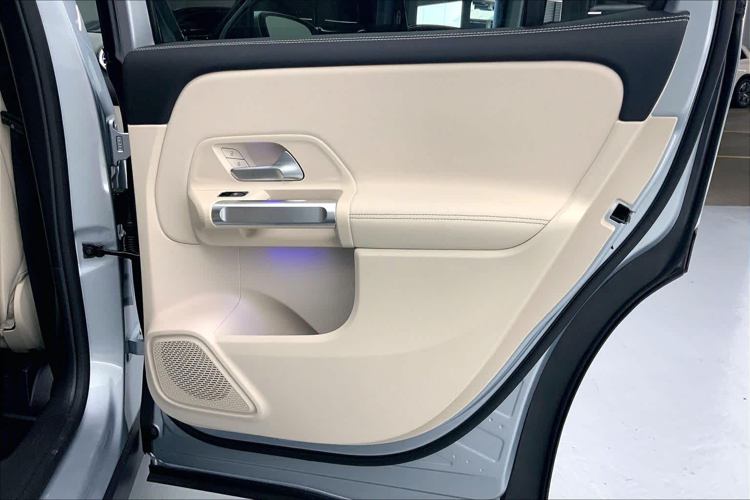 2026 Mercedes-Benz GLB 250 SUV