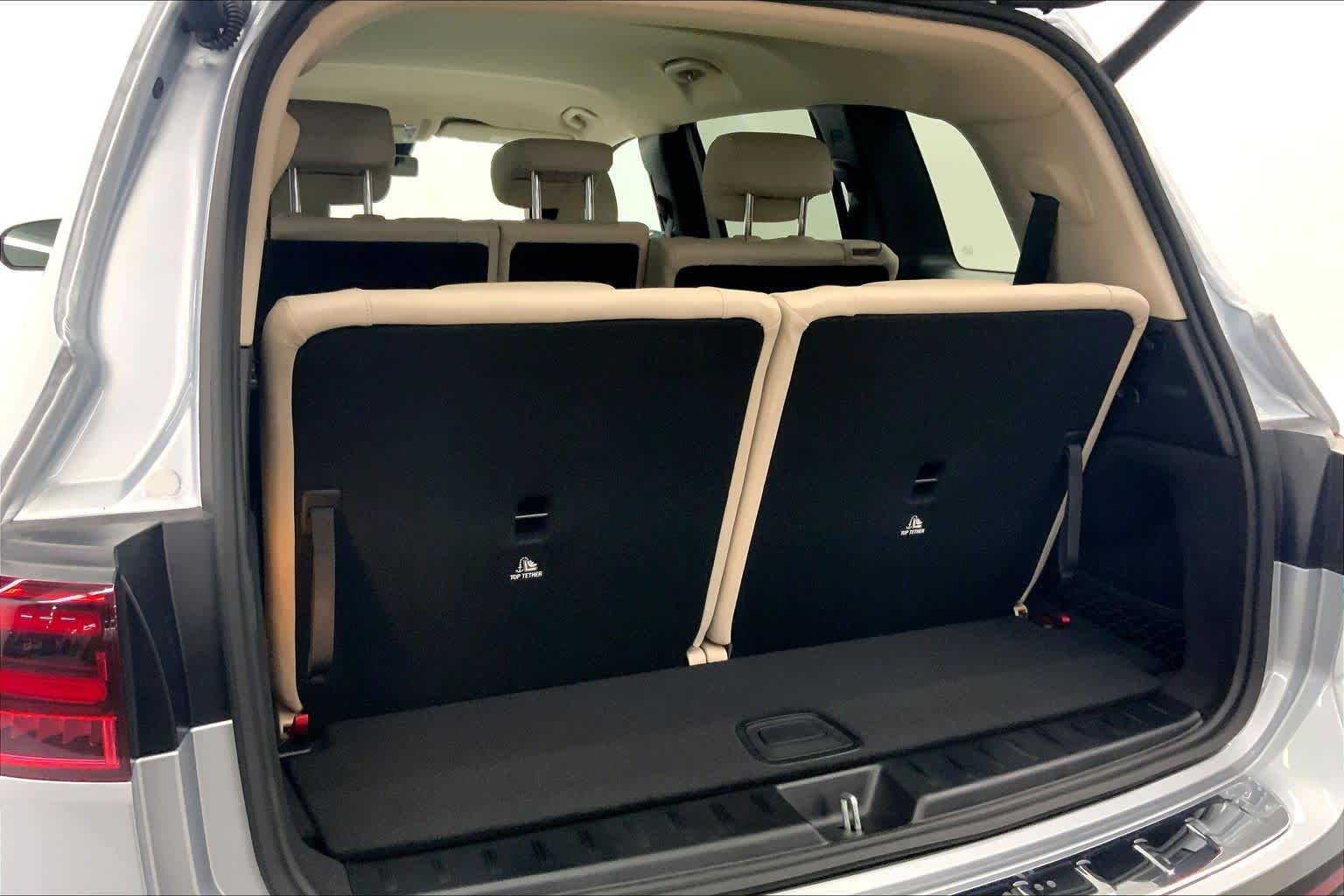 2026 Mercedes-Benz GLB 250 SUV