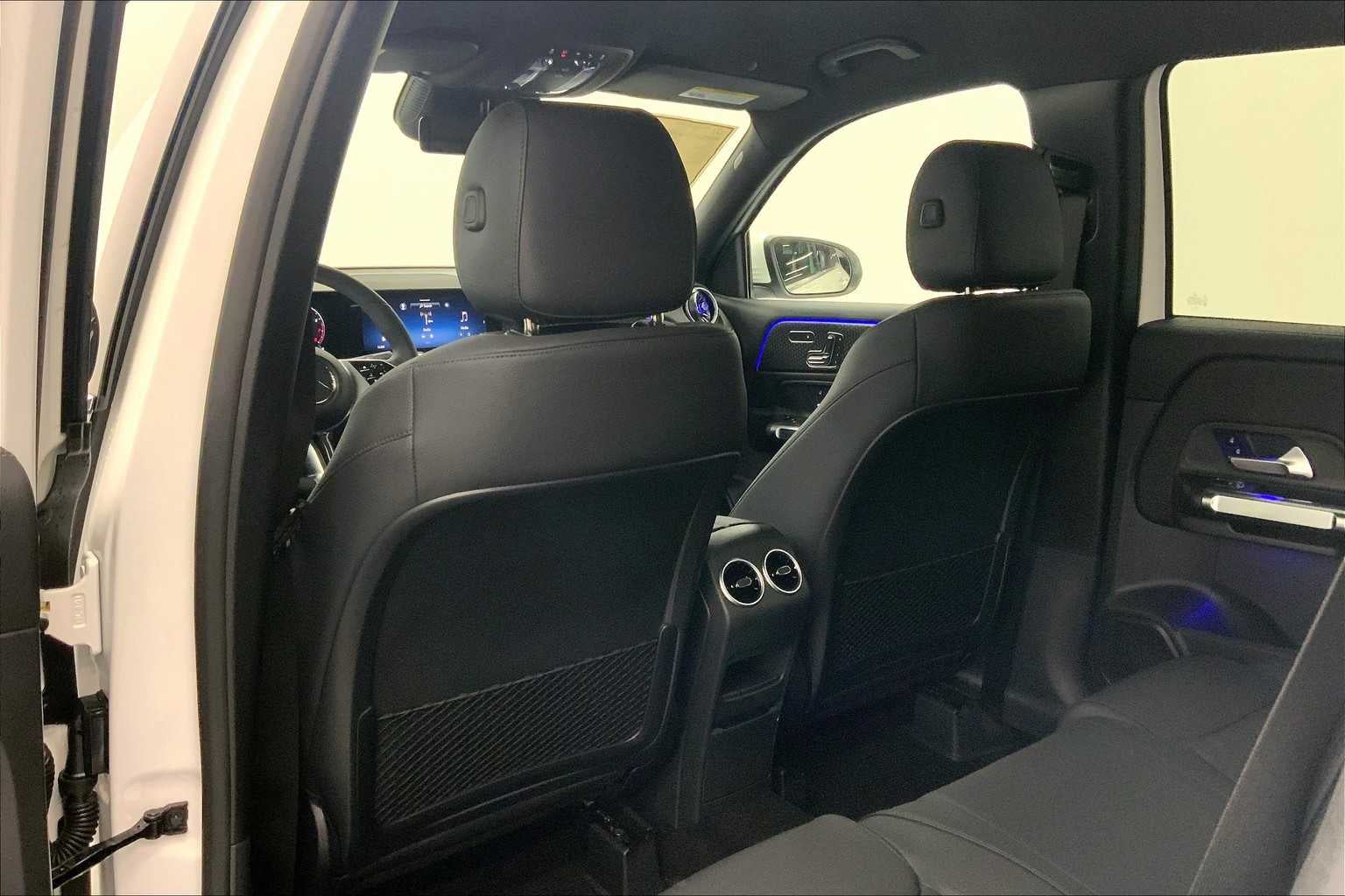 2026 Mercedes-Benz GLB 250 SUV