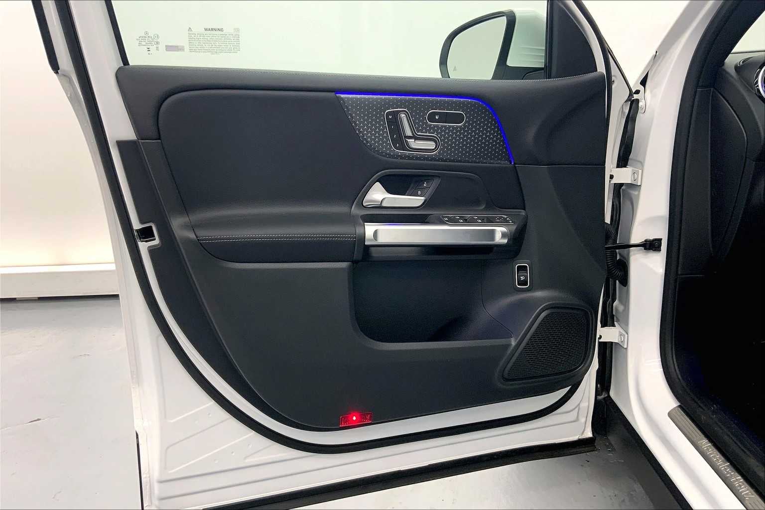 2026 Mercedes-Benz GLB 250 SUV