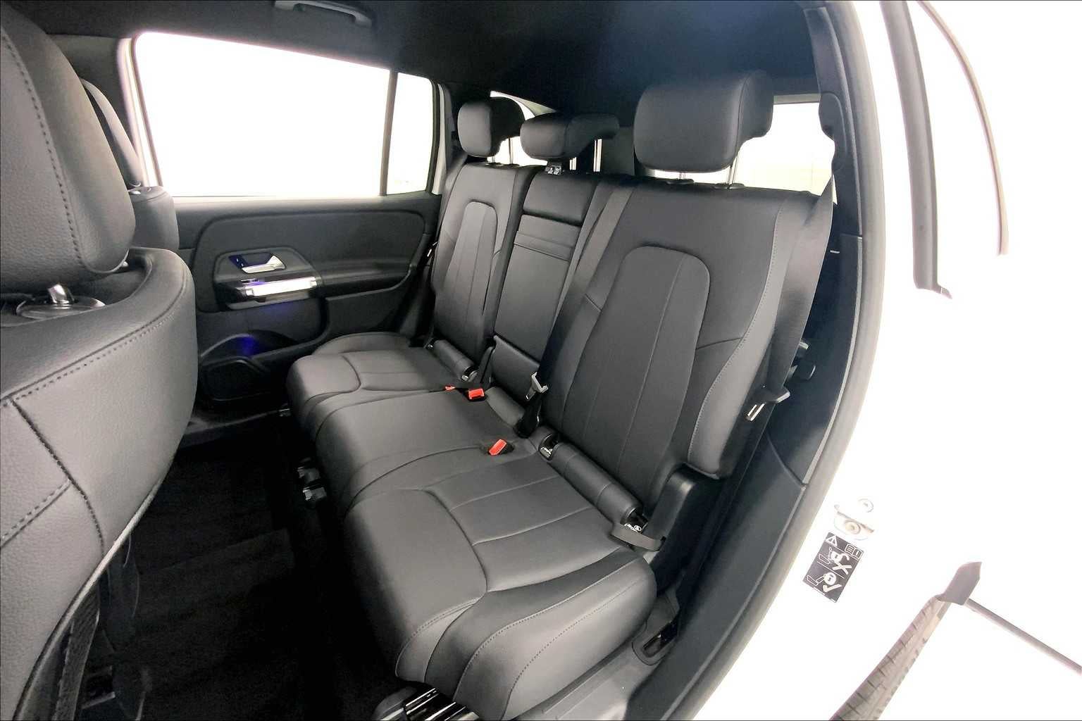 2026 Mercedes-Benz GLB 250 SUV
