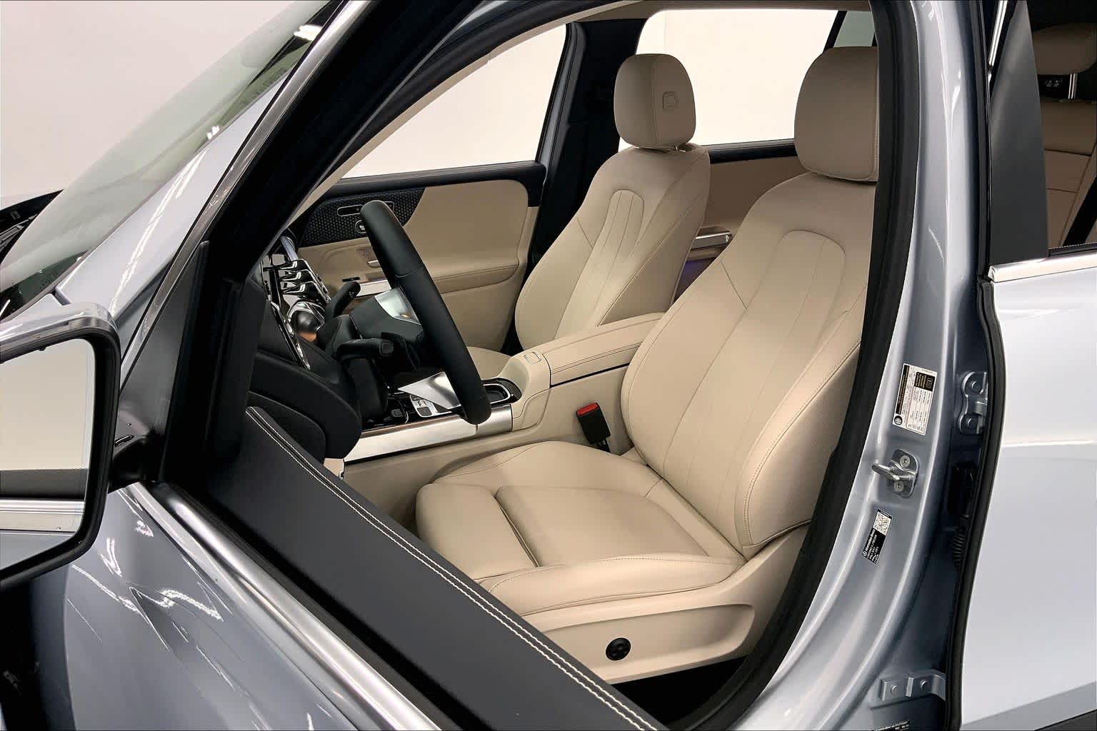 2026 Mercedes-Benz GLB 250 SUV