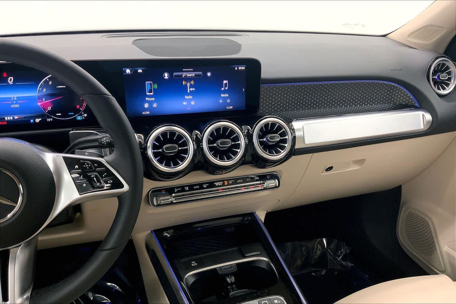 2026 Mercedes-Benz GLB 250 SUV