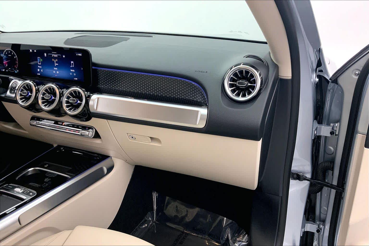 2026 Mercedes-Benz GLB 250 SUV