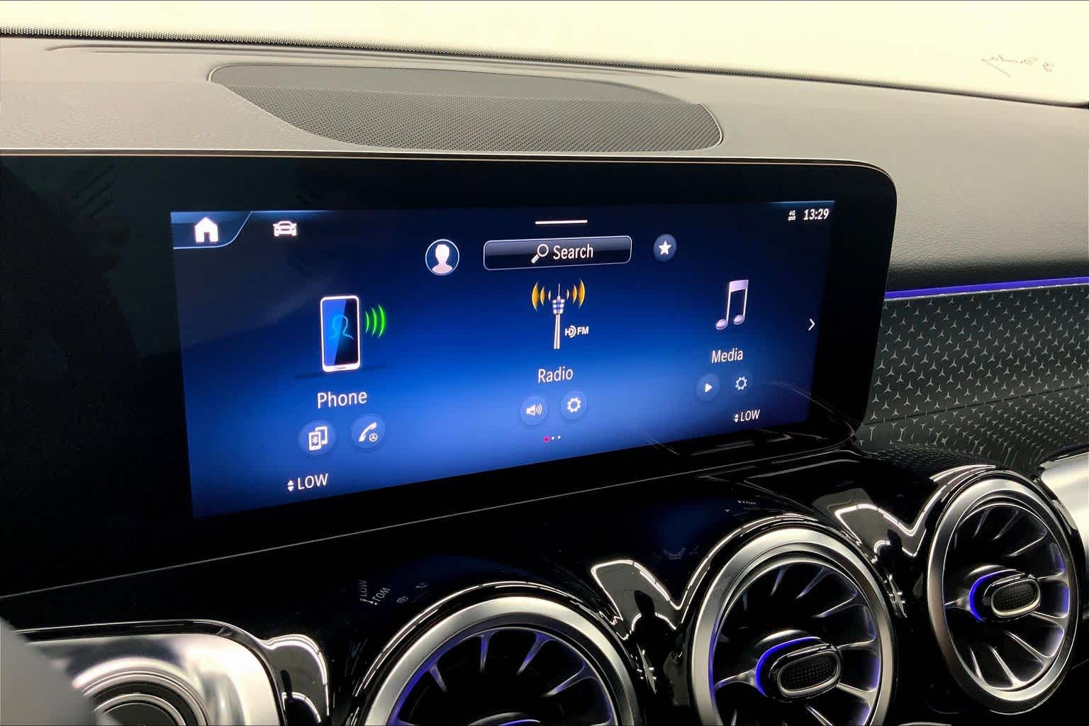 2026 Mercedes-Benz GLB 250 SUV