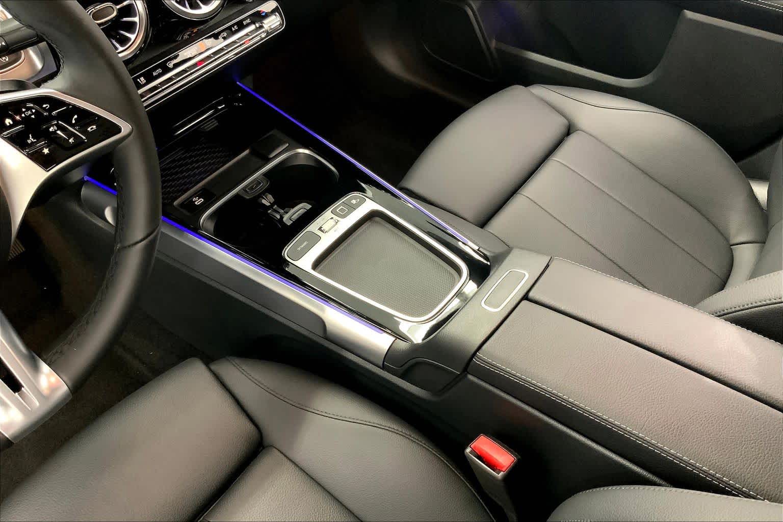 2026 Mercedes-Benz GLB 250 SUV