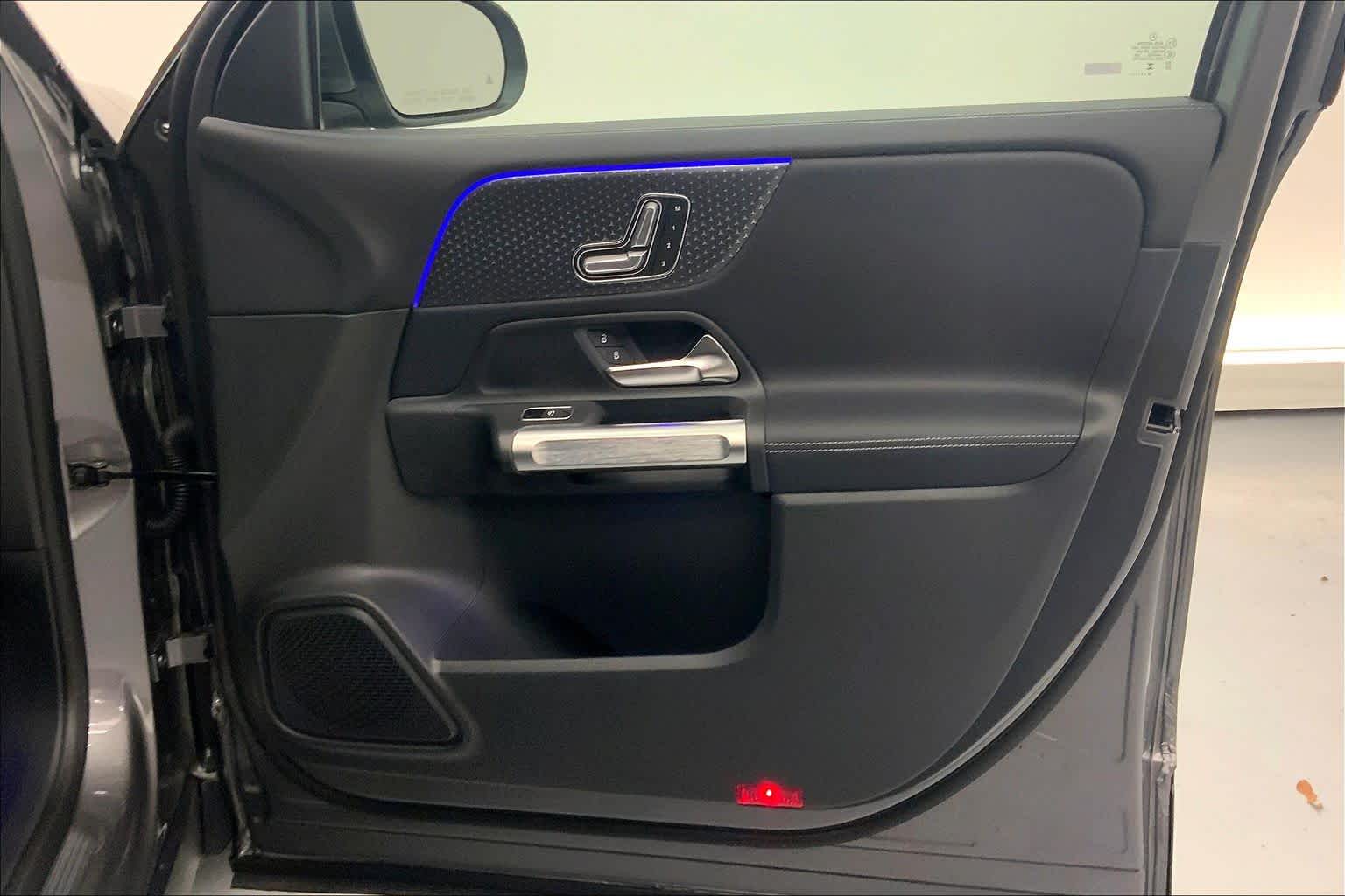 2026 Mercedes-Benz GLB 250 SUV