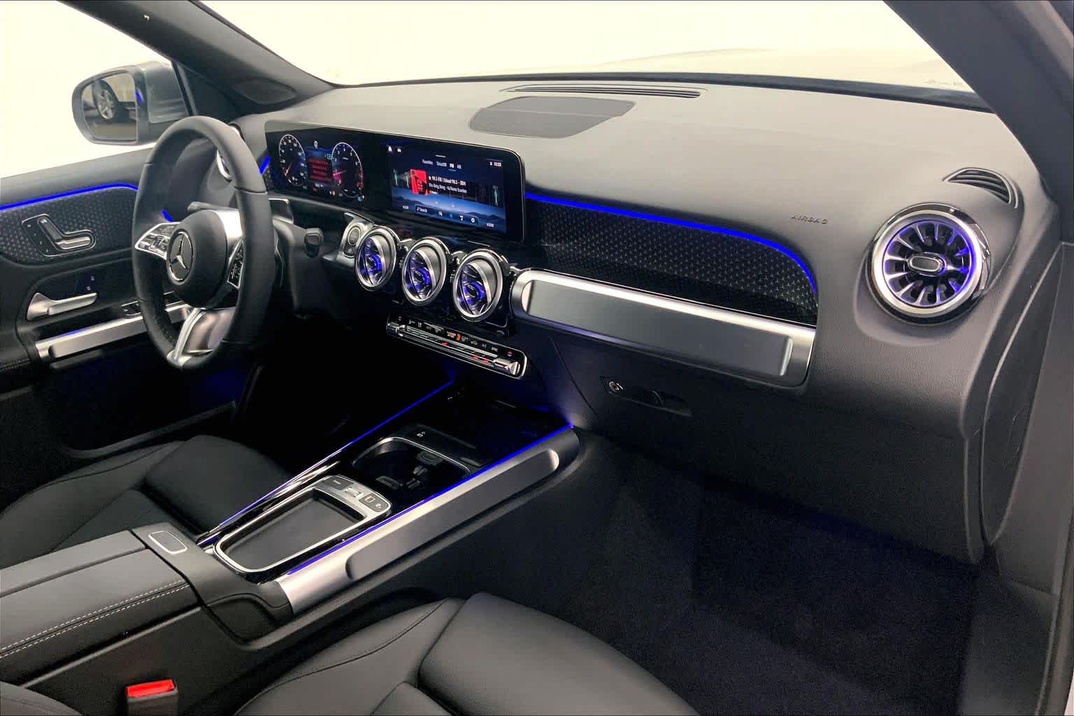 2026 Mercedes-Benz GLB 250 SUV