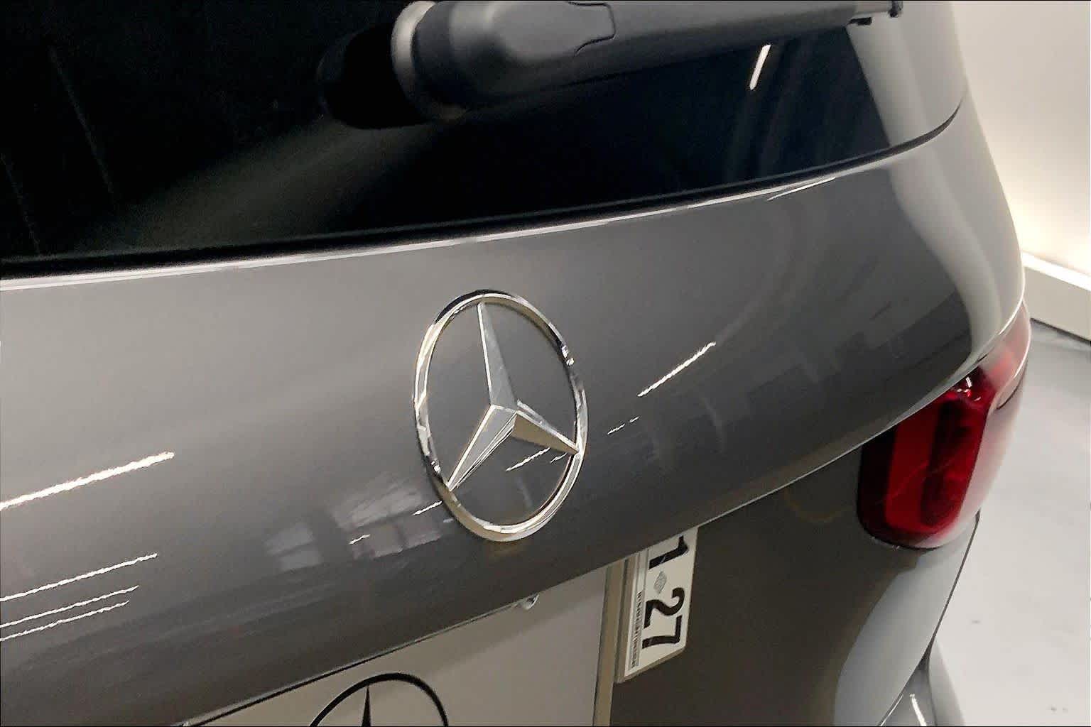 2026 Mercedes-Benz GLB 250 SUV