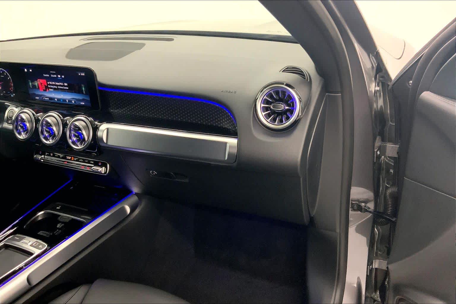 2026 Mercedes-Benz GLB 250 SUV