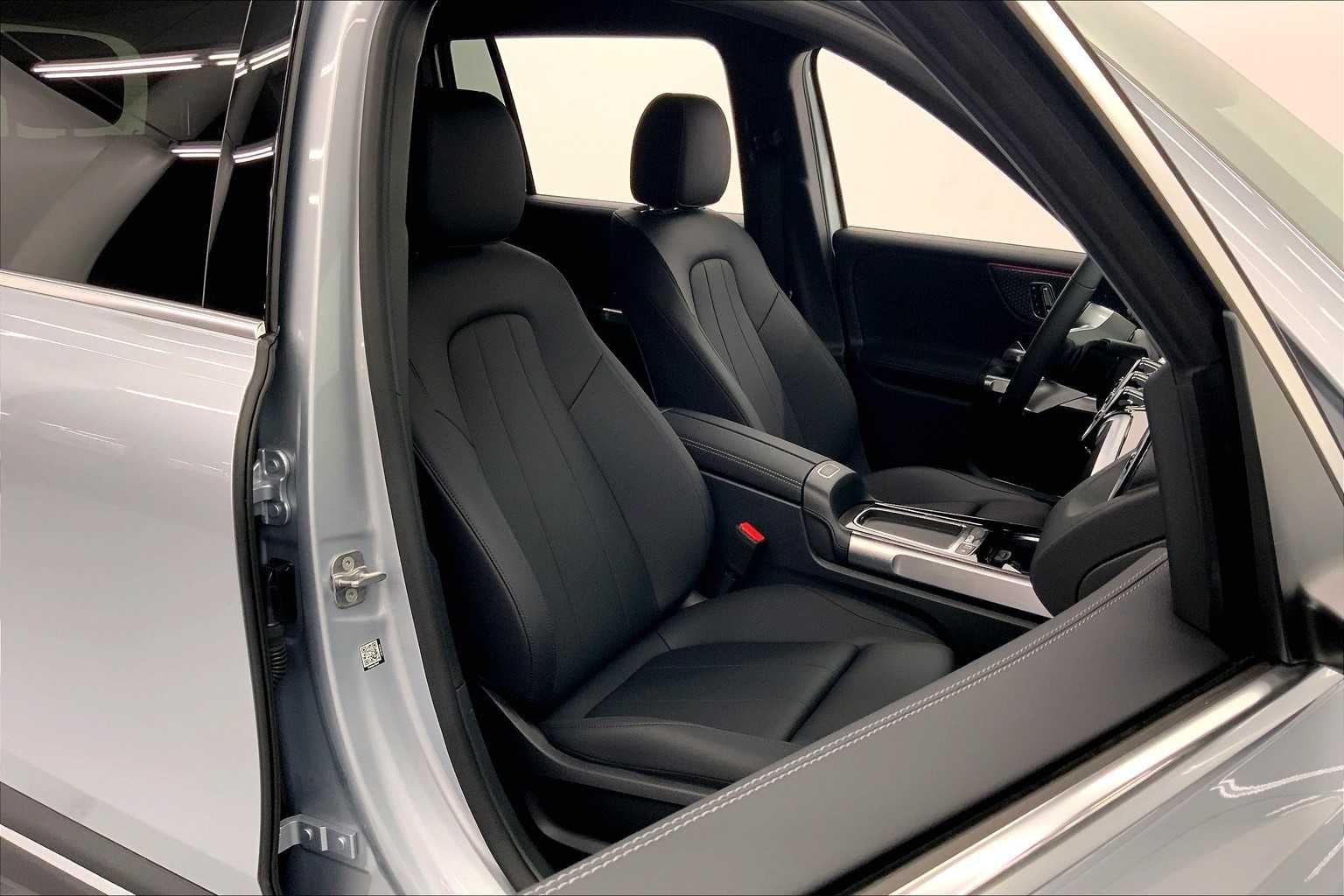 2026 Mercedes-Benz GLB 250 SUV