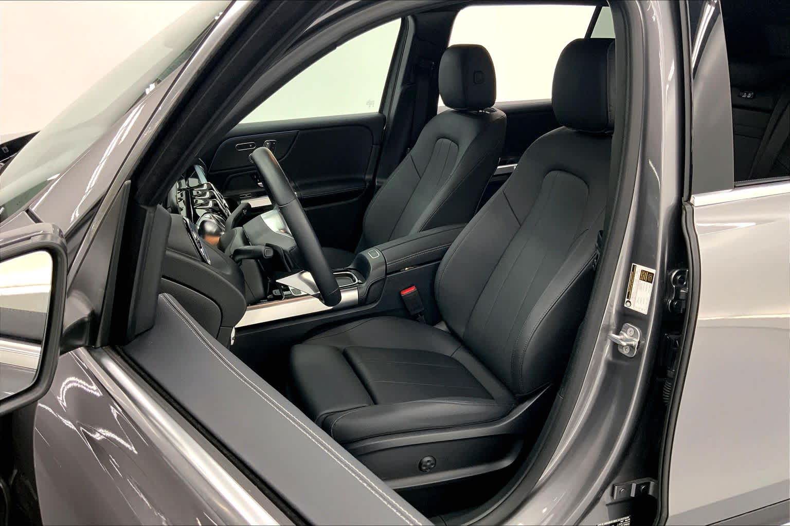 2025 Mercedes-Benz GLB GLB 250