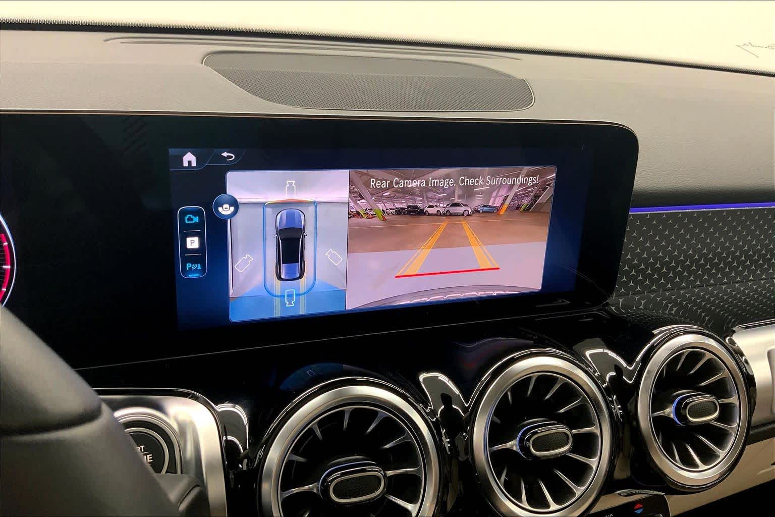 2026 Mercedes-Benz GLB 250 SUV